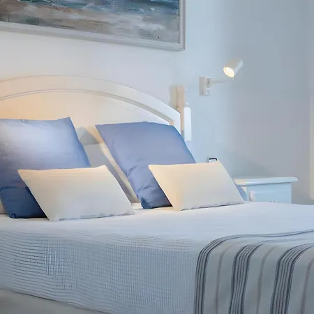 10 - Caleta Campos *