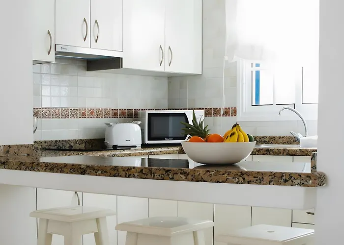 10 - Caleta Campos Nyaraló